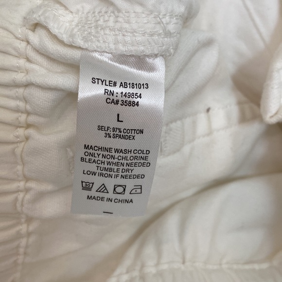 Sadie & Sage shorts - Picture 4 of 4